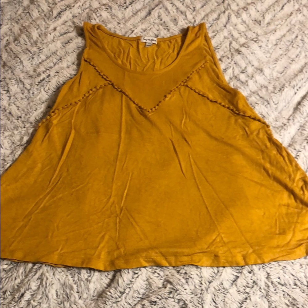 yellow tanktop